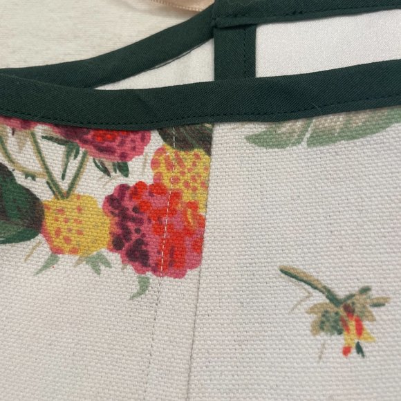 Fashionable Corsets - Picture 11 of 12